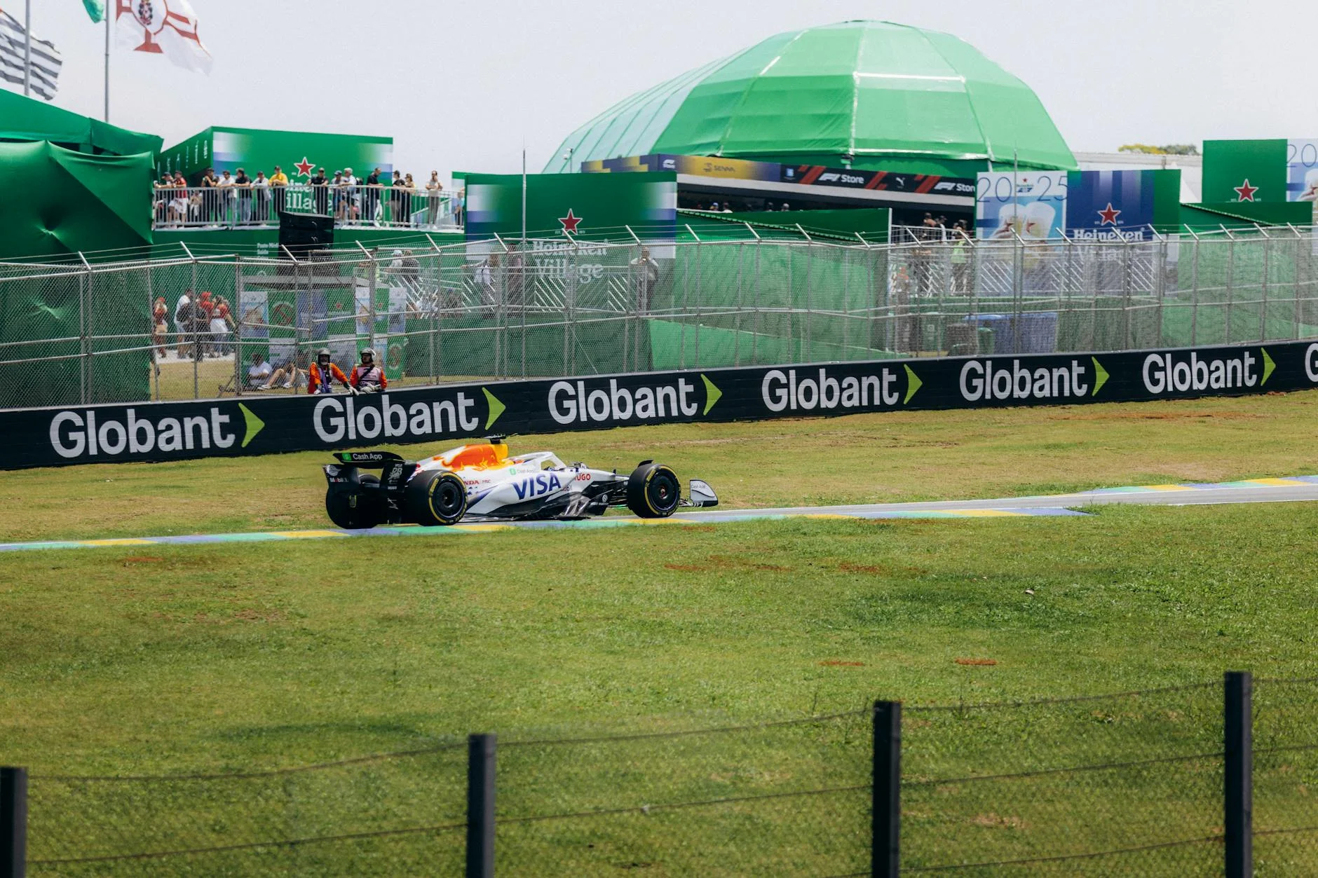 Paddock Club & Hospitality Experiences at Silverstone: The Ultimate F1 Fan Guide