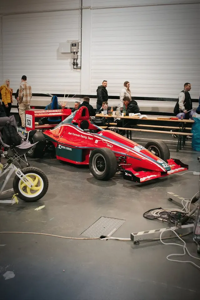 A Virtual Tour of Silverstone's Central Control Room